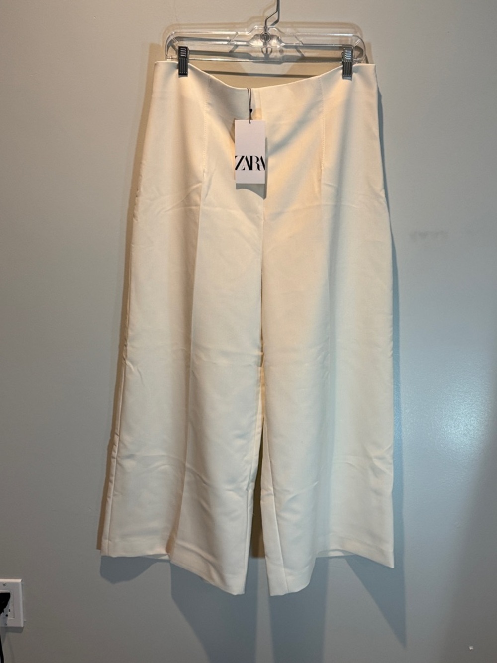 Zara Cream Wide-Leg Cropped Trousers
